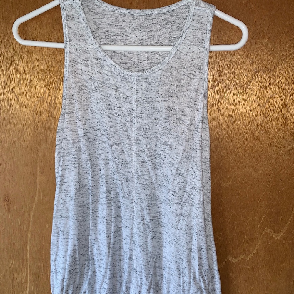 grey athleta tank top